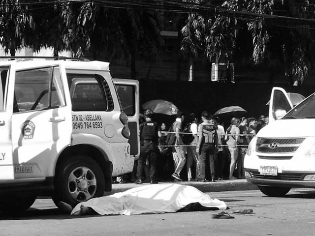 فلپائن، مسلح افراد نےپولیس قافلے پرحملہ کر کے کلارن کےمیئرکو ہلاک کردیا