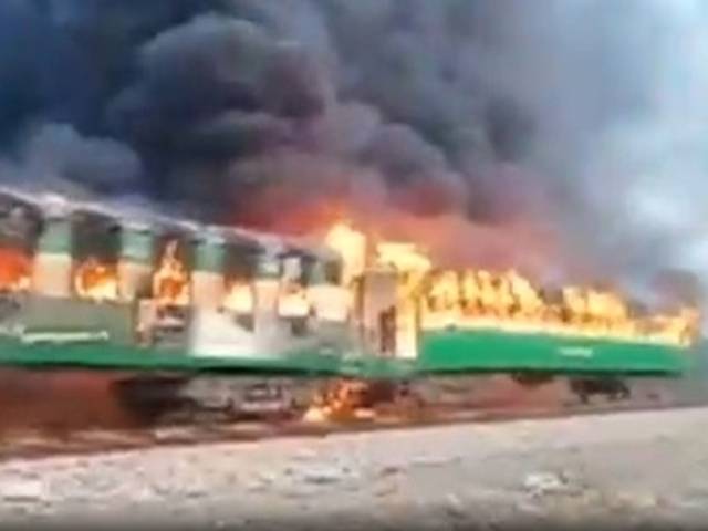 سانحہ لیاقت پور کی ابتدائی تحقیقات مکمل،ٹرین حادثے کا مقدمہ درج