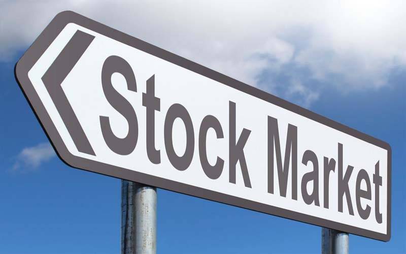کاروباری ہفتے کے پہلے روز سٹاک مارکیٹ میں مثبت رجحان 