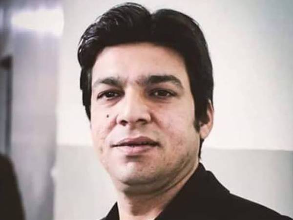 وفاقی وزیر فیصل واڈا کو دہری شہریت چھپانے پر نااہلی کیس میں نوٹس جاری،جواب طلب
