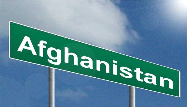 فوجی چوکی پر نہ رکنے کی سزا، افغان پولیس کمانڈرفائرنگ کی زد میں آکر مارا گیا