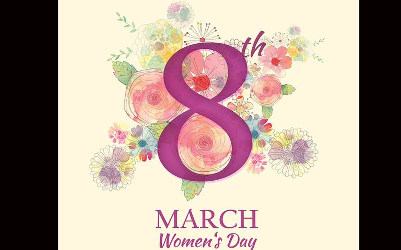 شدید تنقید کے سائے میں’ عورت مارچ‘جاری ہے لیکن اس بار خواتین کون سے نعرے لکھ کرلائیں؟ دل تھامئے اور جانئے