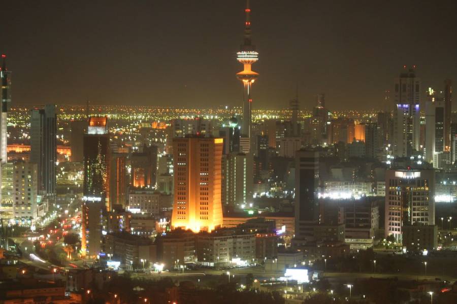 کویت بھر میں جمعہ کی نماز باجماعت ادا نہ ہوسکی، اذان میں بھی تبدیلی