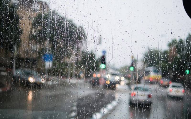 ملک کے بیشتر علاقوں میں آج بارش اور ژالہ باری کا امکان 