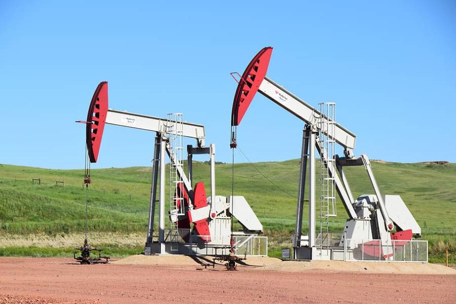 عالمی منڈی میں تیل کی قیمت ایک بار پھر کم کیوں ہورہی ہے؟ وجہ سامنے آگئی