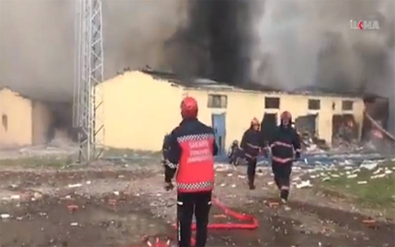 ترکی میں بڑا دھماکہ، آواز 50 کلومیٹر دور تک سنی گئی، 4 افراد جاں بحق، 100 کے قریب زخمی