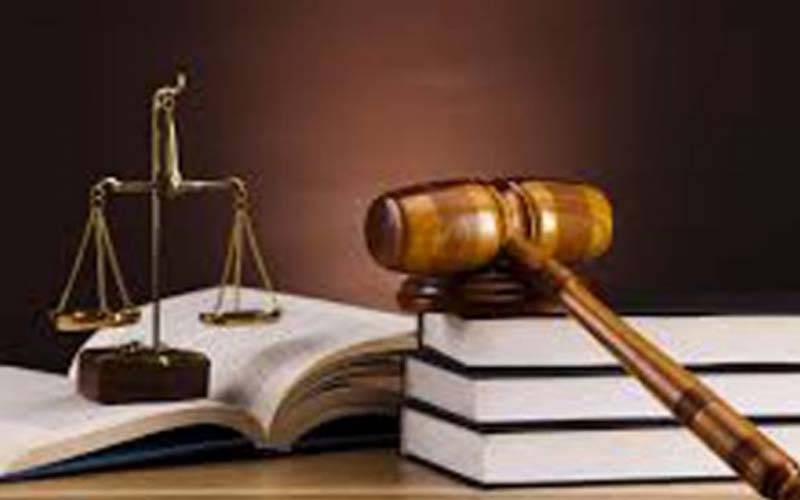 احتساب عدالت،سابق سیکرٹری قانون ارشد فاروق فہیم کی بریت کی درخواست مسترد