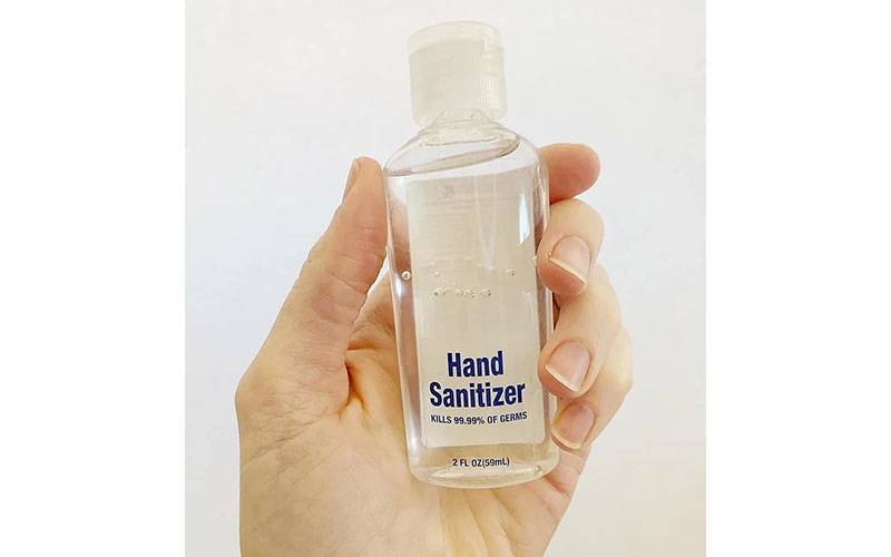 ہاتھ صاف کرنے کے لیے سینیٹائزر کے زیادہ استعمال کا انتہائی خطرناک نتیجہ تازہ تحقیق میں سائنسدانوں نے بتادیا، خبردار کردیا