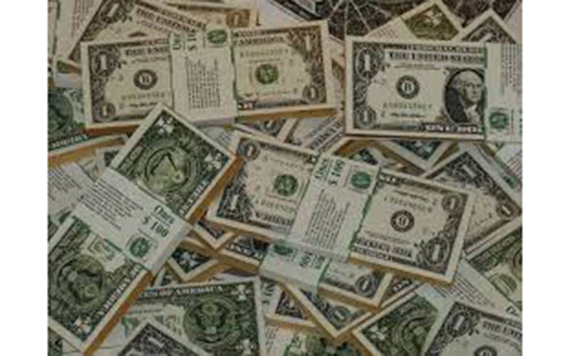''آنے والے دنوں میں امریکی ڈالر کی قدر تیزی سے گرے گی