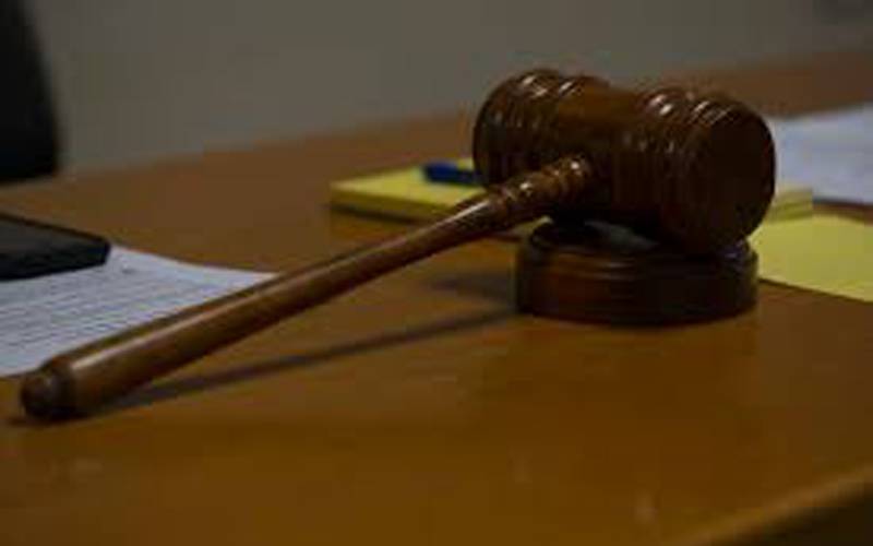 طلاق کیلئے رابطہ کرنیوالی خاتون کو وکیل نے ہی بدفعلی کا نشانہ بنا ڈالا، مقدمہ درج 