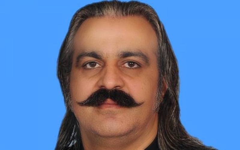 عمران خان کی زرداری اور نوازشریف سے کوئی جنگ نہیں ،عوام کی جنگ لڑ رہا ہے ، علی امین گنڈاپور