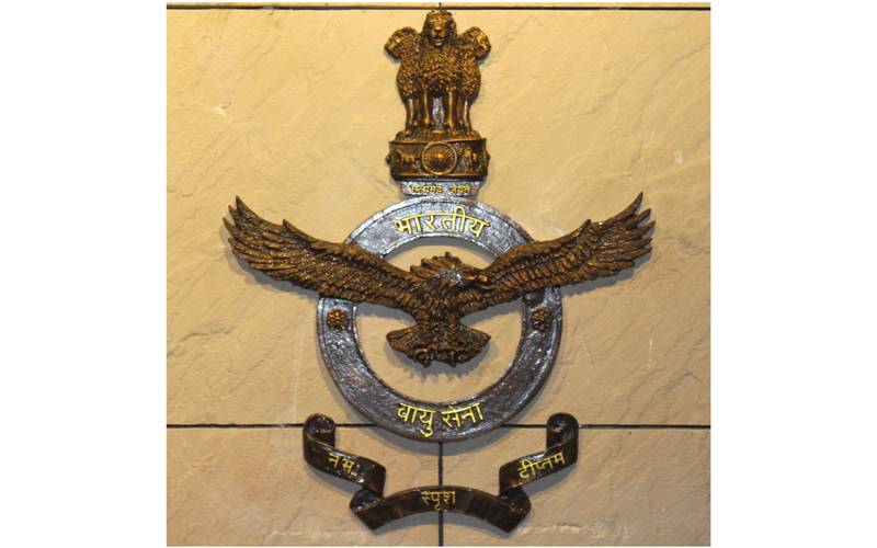 بھارتی فضائیہ کا مگ 29 لڑاکا طیارہ تباہ