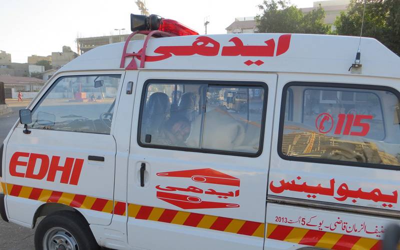 کراچی میں خوفناک سلنڈر  دھماکہ،5 افراد جھلس کر زخمی 