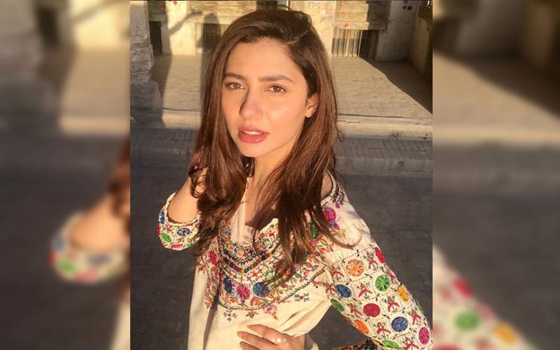 کورونا وائرس کا شکار اداکارہ ماہرہ خان نے قرنطینہ سے مداحوں کیلئے خصوصی پیغام جاری کر دیا 
