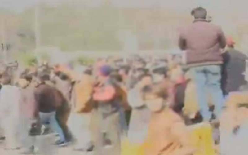 آل پنجاب ہاسپٹل منیجمنٹ آفیسرز ایسوسی ایشن کا 7 ماہ سے تنخواہیں نہ ملنے کے خلاف احتجاج
