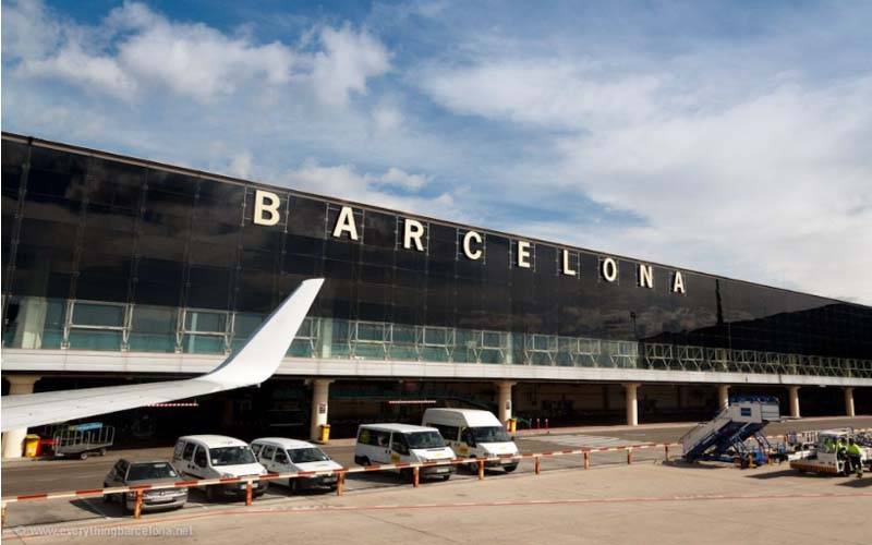کورونا وائرس کی وجہ سے بارسلونا ایئر پورٹ پر مسافروں کی آمد میں 90فیصد کمی 