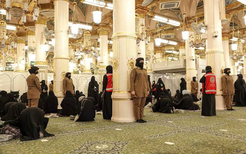 مسجد حرام کے بعد مسجد نبوی ﷺ میں بھی خواتین سیکیورٹی اہلکار تعینات