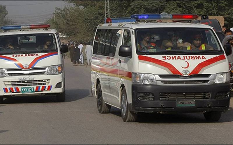 بارات میں شامل ٹریکٹر ٹرالی الٹ گئی، خاتون جاں بحق ،3خواتین زخمی