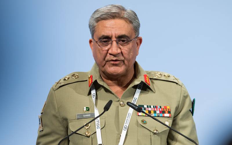  سینکڑوں افغان فوجی اہلکار تاجکستان فرار ،تاجک وزیر دفاع سرحدی صورتحال پر تبادلہ خیال کرنے پاکستان پہنچ گئے ،آرمی چیف سے اہم ملاقات 