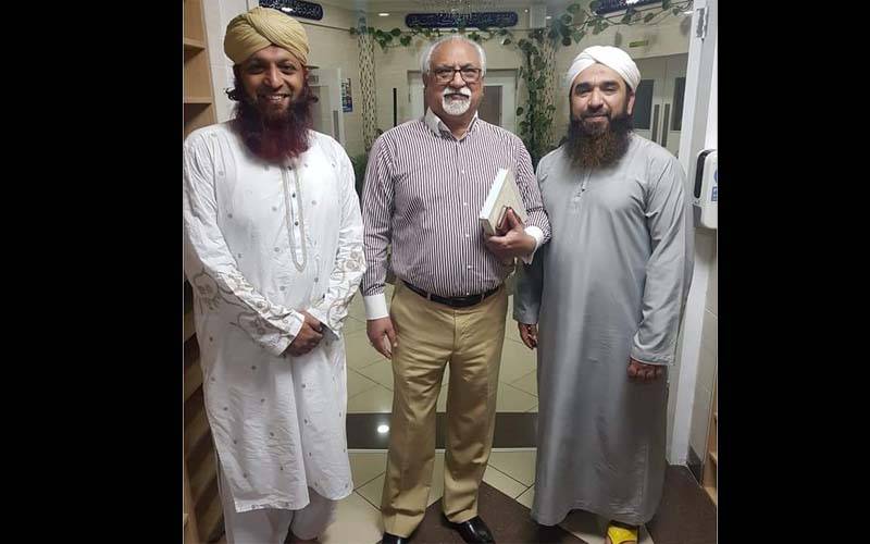 نارتھمپٹن کے سابق کونسلر افتخار چوہدری کا برمنگھم میں دعوت اسلامی کے مرکز فیضان مدینہ کا دورہ