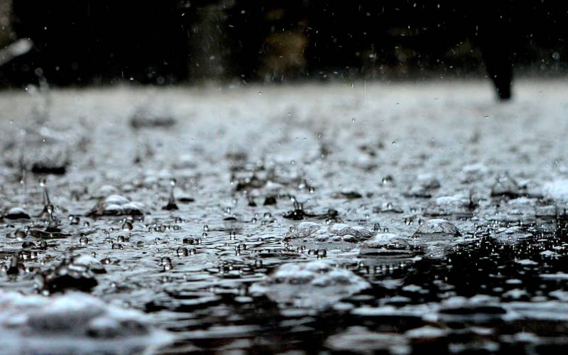 سموگ سے نجات کیلئے پاکستان کی تاریخ میں پہلی بار مصنوعی بارش برسانے کا فیصلہ