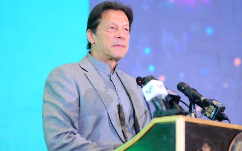 ’تین ماہ انتہائی اہم ہیں ‘ وزیراعظم عمران خان نے وزراء کے بیرونی دوروں پر پابندی لگا دی 