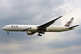 لاہور سے کینیڈا جانے والا پی آئی اے کا طیارہ برفباری کی زد میں آ گیاپھر پائلٹ نے کیا کیا ؟ جان کر آپ بھی داد دیں گے 