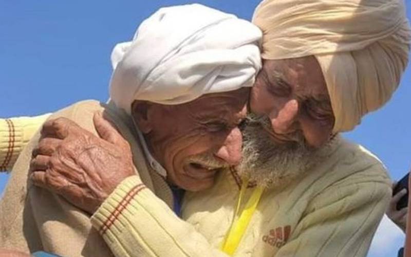 پاکستانی ہائی کمیشن نے 74 سال بعد کرتارپور میں بھائی سے ملنے والے سکہ خان کو ویزہ جاری کردیا