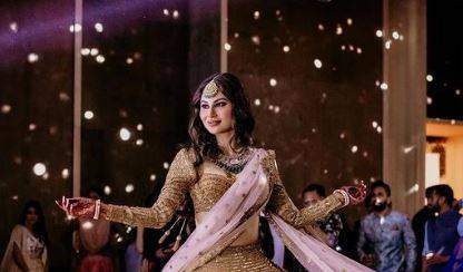 بھارتی اداکارہ مونی رائے  کی شادی کے بعد  ماہرہ خان نے پیغام جاری کردیا