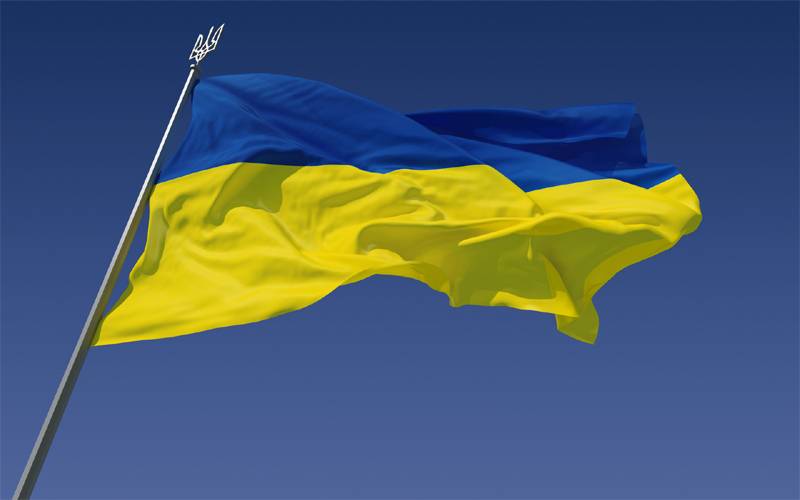 روس اور یوکرین کے درمیان جنگ تیسرے روز میں داخل، 27 ممالک نے یوکرین کو فوجی امداد بھیجنے کا فیصلہ کر لیا 