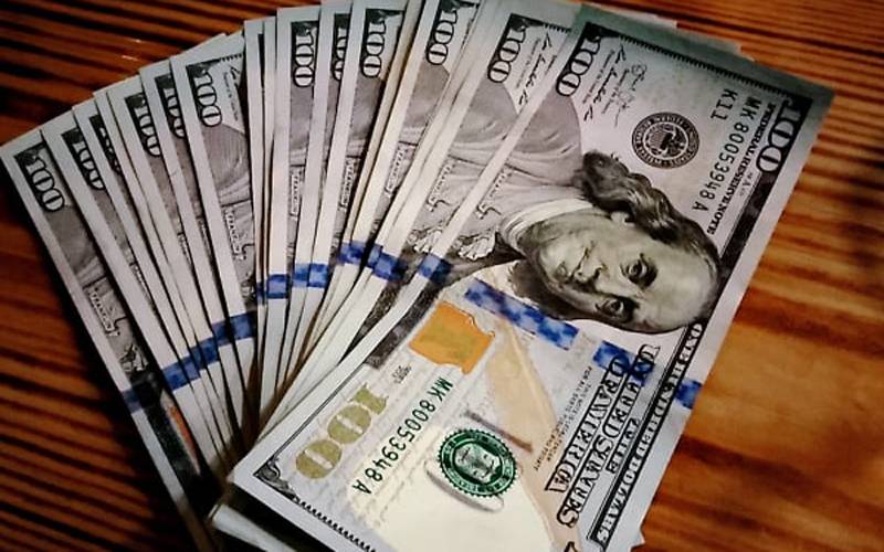 امریکی ڈالرکے مقابلے میں روپے کی بے قدری کا سلسلہ جاری