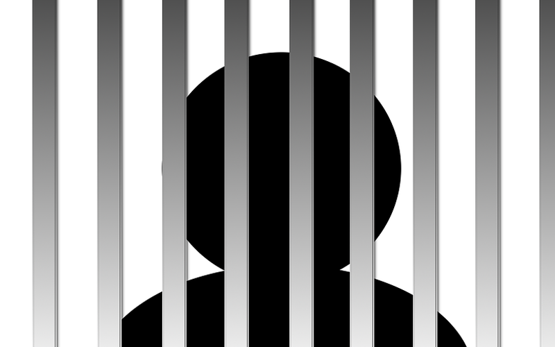 دبئی پولیس کا آپریشن، 10 سال سے فرار ’دی گھوسٹ‘ گرفتار کرلیا گیا