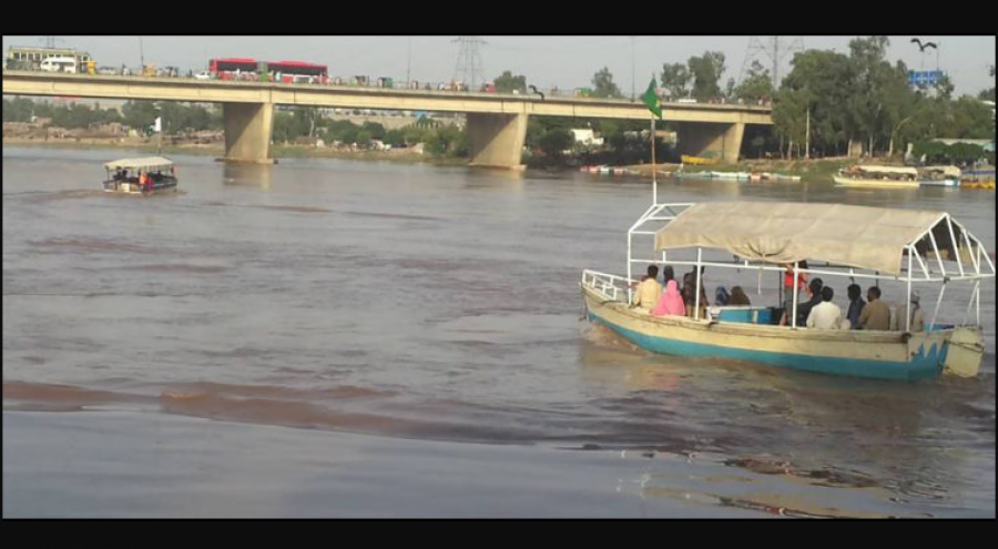  دریائے راوی میں کشتی الٹنے سے 8 افراد ڈوب گئے