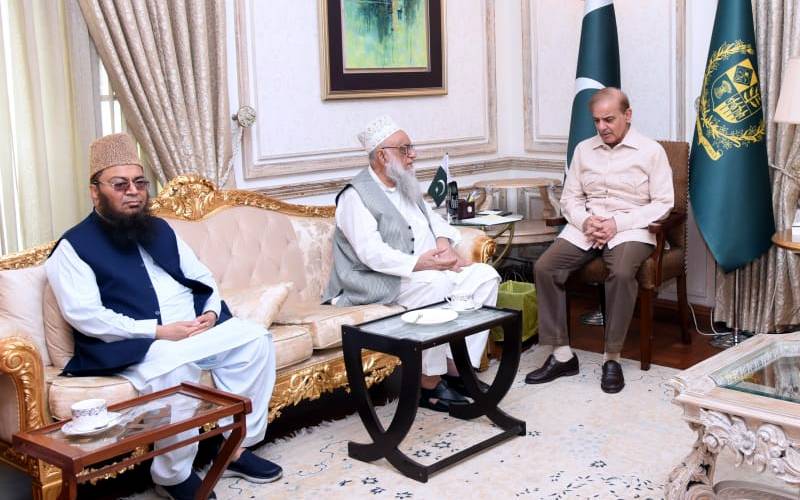 وزیر اعظم سے امیر جمیعت اہلحدیث سینیٹر پروفیسر ساجد اور سینیٹر حافظ عبدالکریم کی ملاقات، ملکی سیاسی صورتحال پر گفتگو