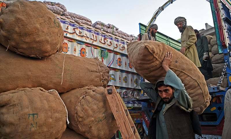   پنجاب میں مزدور کی کم از کم اجرت 25 ہزار روپے مقرر،نوٹیفکیشن جاری