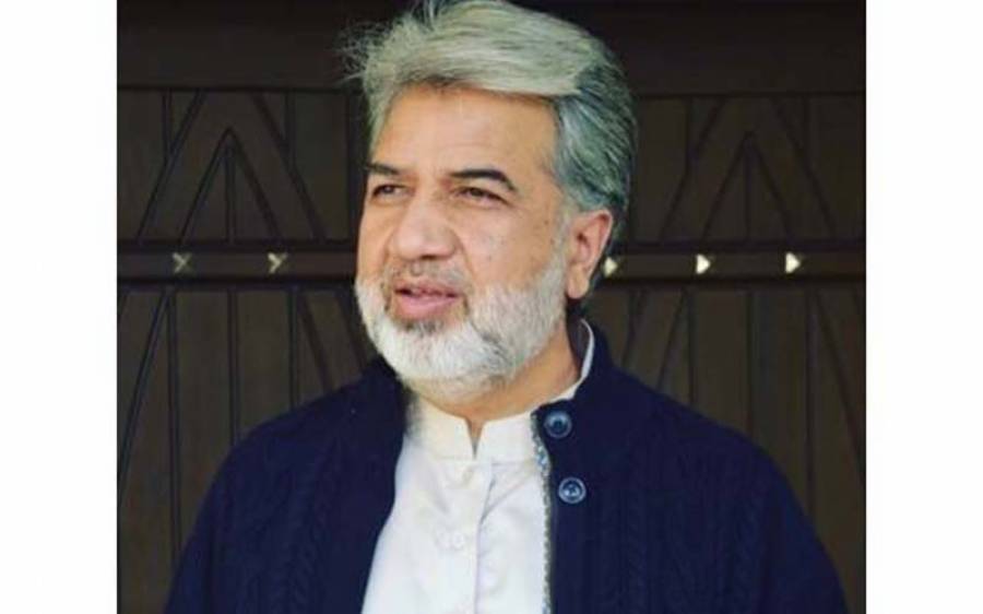 تحریک انصاف اور اسٹیبلشمنٹ کے درمیان تعلقات بدترین ، صحافی انصار عباسی کا دعویٰ