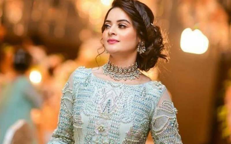 اگر غصے پر کنٹرول نہیں تو شادی مت کرو، اداکارہ منال خان اپنی دوست سارہ انعام کے قتل پر بول پڑیں 