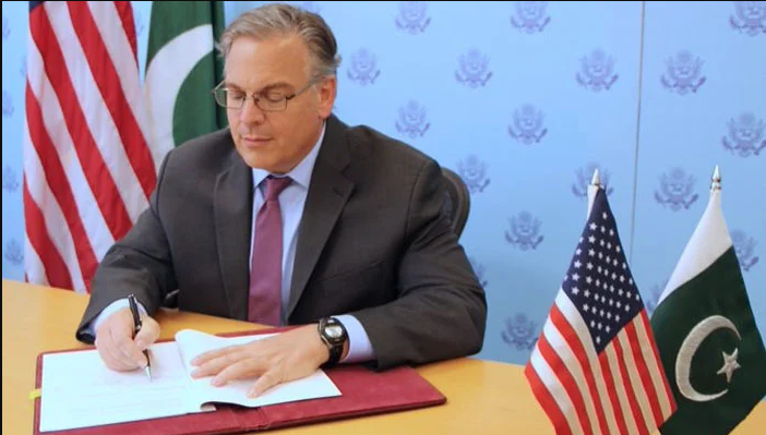  امریکہ نے پاکستان کا 13 کروڑ 20 لاکھ ڈالر کا قرض مؤخر کردیا