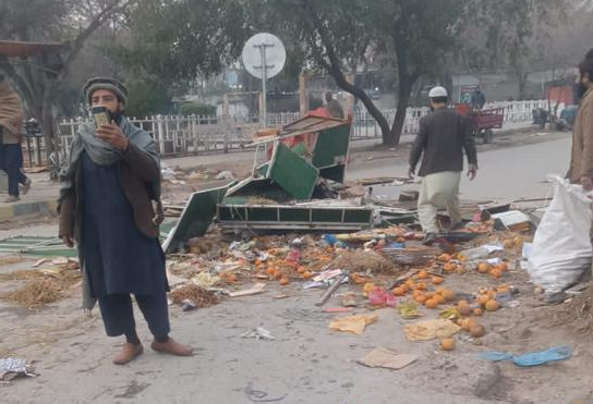 عمران خان کی اسلام آباد میں ”احساس ریڑھی بان“پروگرام کے تحت لگائے سٹالز تباہ کرنے کی شدید مذمت
