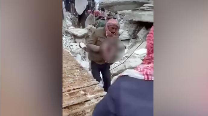 شام میں زلزلہ، ملبے میں بچی کی پیدائش