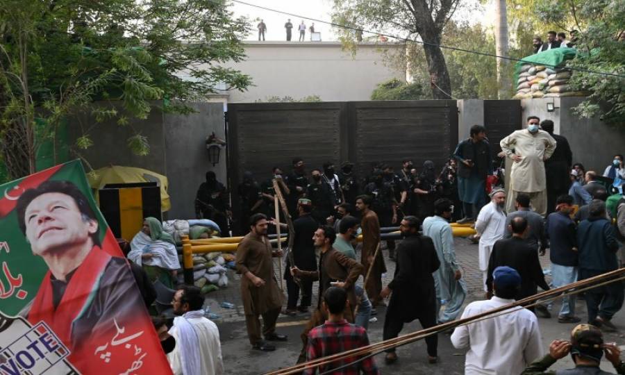  تحریک انصاف کے کارکنان نے کینال روڈ پردوبارہ سے خیمے لگانا شروع کر دئیے 
