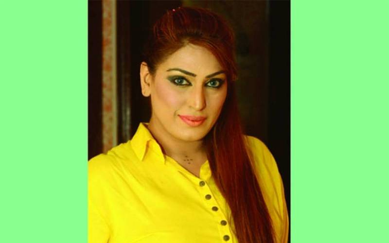 سٹیج اداکارہ آشا چوہدری نے اپنی کمزوری دنیا کو بتا دی