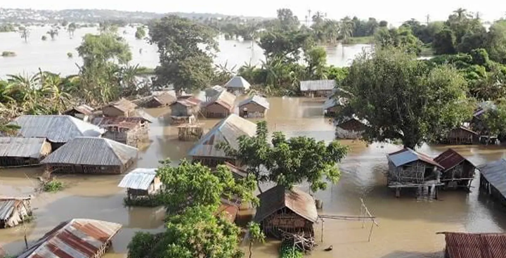 افریقی ملک میں سیلاب نے تباہی مچادی، 203 افراد ہلاک، متعدد لاپتہ 