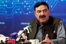 شیخ رشید کا ڈپلومیٹک پاسپورٹ منسوخ، پی ٹی آئی کے کون کون سے رہنما نشانہ بنے؟