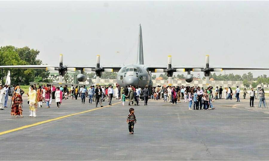 پاک فضائیہ نے نور خان ایئربیس کے پانچ کلومیٹر کے دائرے میں رہائشی اسلحہ مالکان کا ریکارڈ مانگ لیا