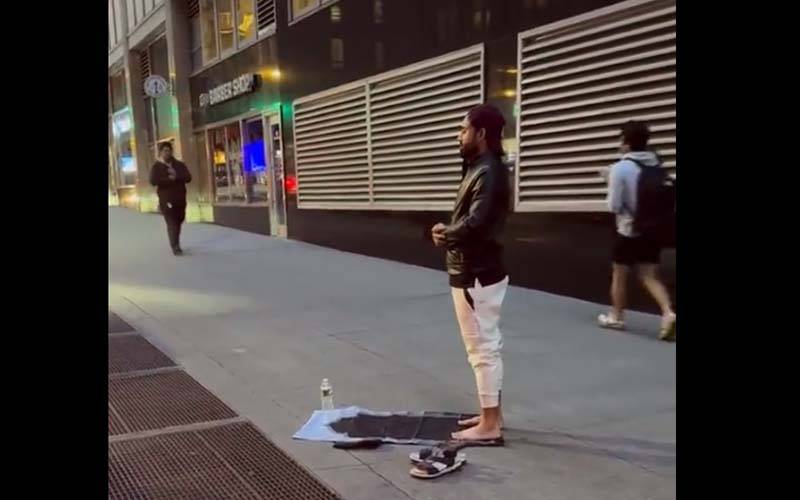 قومی کرکٹ ٹیم کے کھلاڑی محمد رضوان کی امریکہ کی سڑک پر نماز پڑھنے اور اذان دینے کی ویڈیو وائرل 