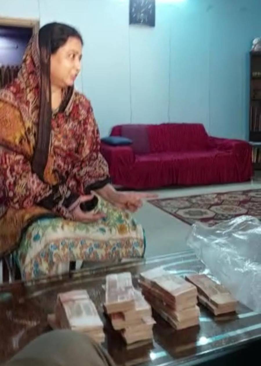 85لاکھ روپے رشوت وصولی کا الزام،ڈی سی ملیر کی خاتون ملازمہ کو گرفتارکرلیاگیا