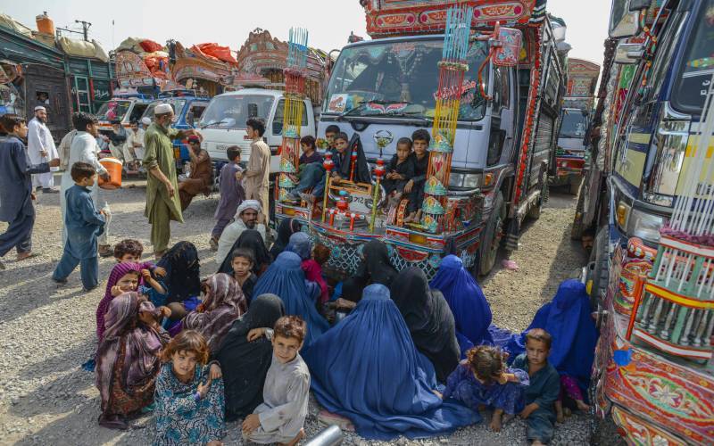 غیر قانونی افغان باشندوں کی وطن واپسی کا سلسلہ جاری ، 3776 افغان شہری ملک واپس چلے گئے