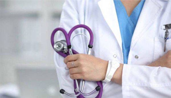 نگران حکومت نے ڈاکٹروں پر بڑی پابندی عائد کردی 
