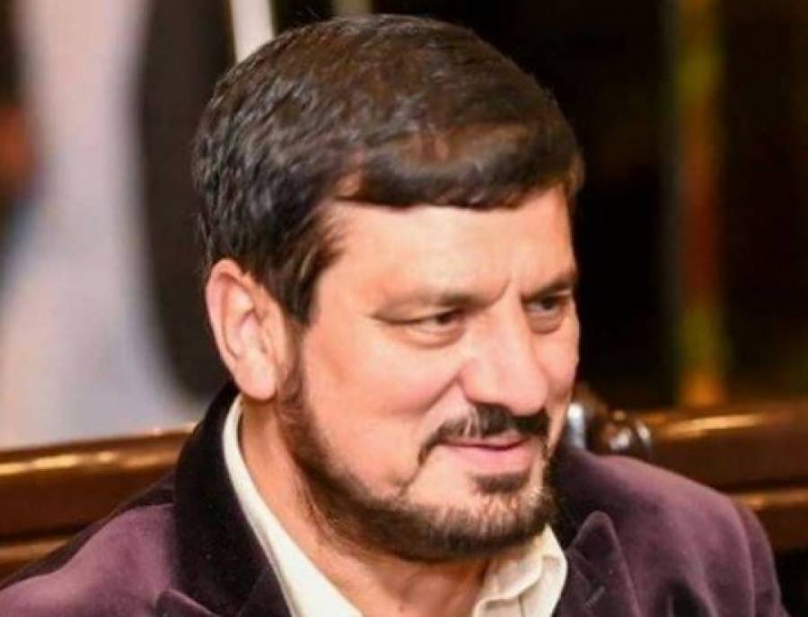 گورنر خیبر پختونخوا نے وفاق اور صوبے کے درمیان مسائل کے حل کیلیے بڑی پیشکش کر دی